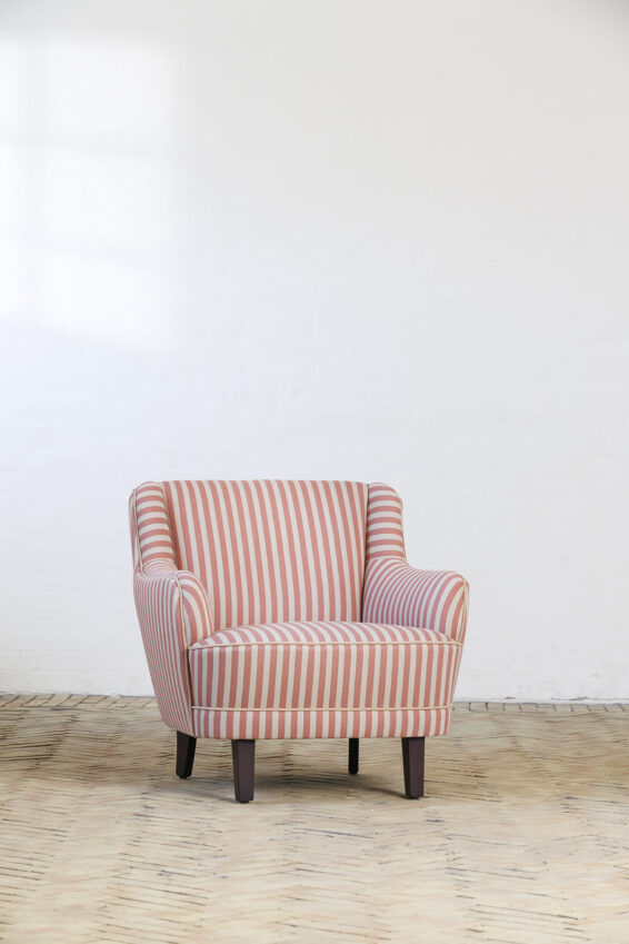 Striped armchair no. 919