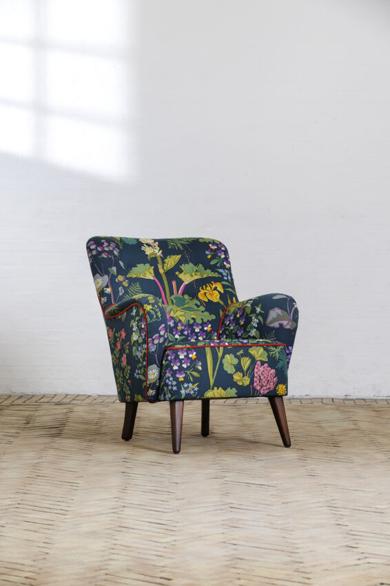 Armchair in Gocken Jobs fabric Ref.No. 1223